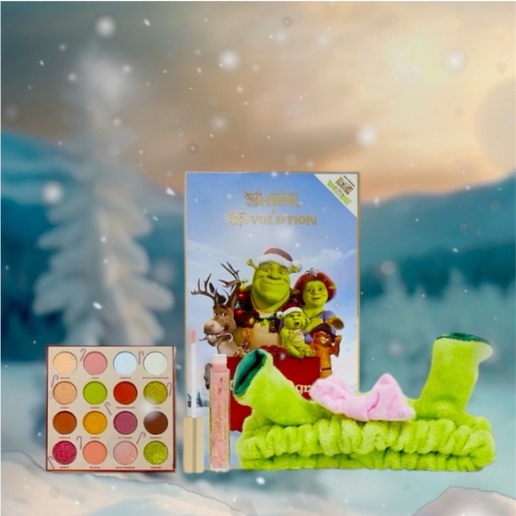 Shrek x Revolution Family Ogre Set